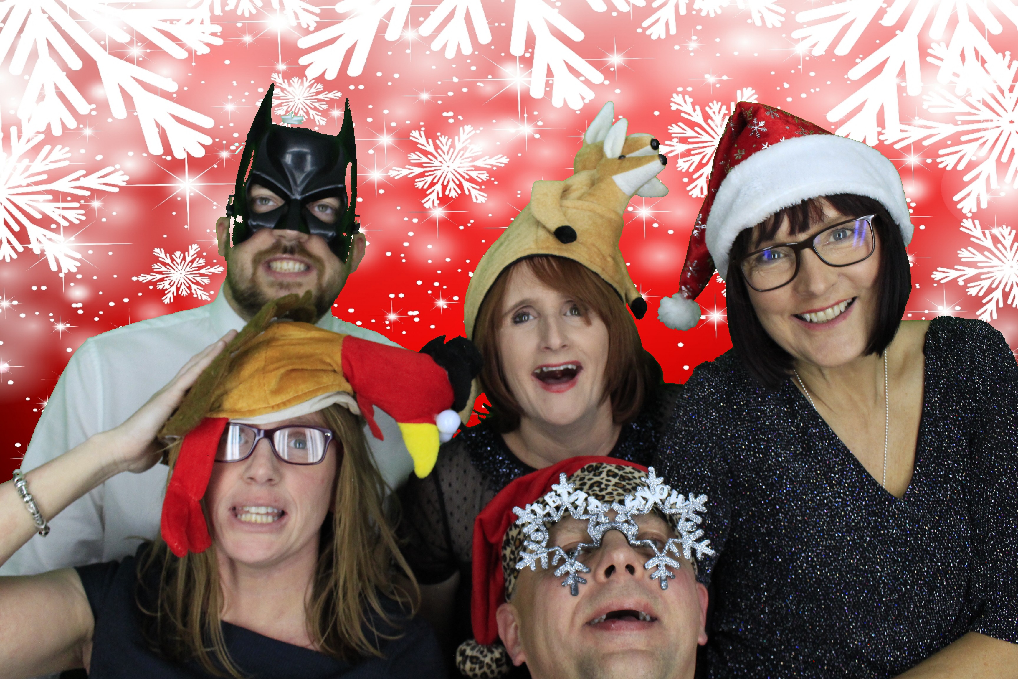 Silvermere Christmas Party  | View more photos from the event at gallery.myphotoboothexperience.co.uk/u/MyPhotoBoothExperienceLtd/Silvermere-Christmas-Party-1